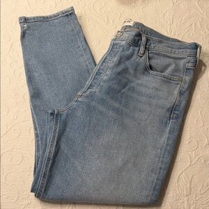 Agolde Women's Light Blue High Rise Jeans. Button fly. Ankle. Size 31